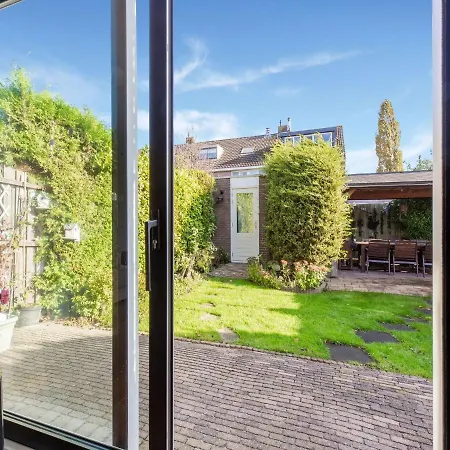 Modern Holiday In With Roofed Terrace Monnickendam