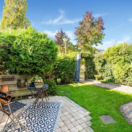 Modern Holiday In With Roofed Terrace Monnickendam