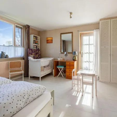 Сasa de vacaciones Modern Holiday In With Roofed Terrace *